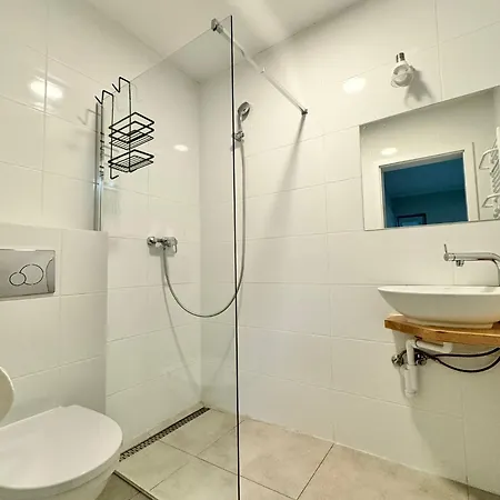 Apartment Przy Parku Zdrojowym - Darmowy Parking